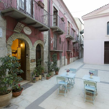 Antica Dimora San Girolamo Hotel Licata Bagian luar foto