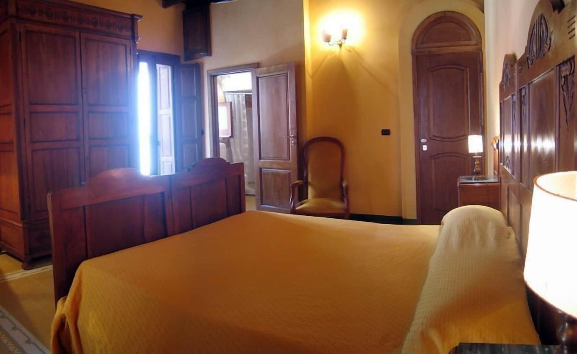 Antica Dimora San Girolamo Hotel Licata Bagian luar foto